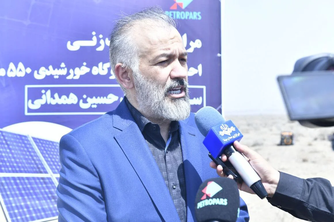 آغاز ساخت نخستین نیروگاه خورشیدی پتروپارس