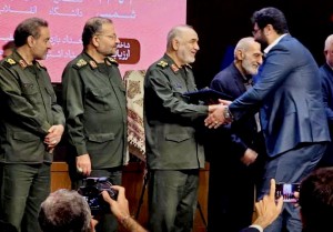 تقدیر فرمانده کل سپاه از مدیرعامل پتروشیمی مارون