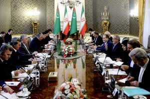  نشست مشترک هیئت‌های عالی‌رتبه ایران و ترکمنستان پزشکیان: توافق گازی تهران - عشق‌آباد اقدامی راهبردی برای تبدیل ایران به قطب گازی است