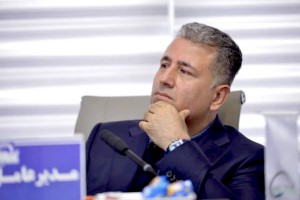 عبدالکریم پهلوانی در نشست فصلی مدیران عامل هلدینگ خلیج‌فارس اعلام کرد: پیشرفت ۹۸ درصدی واحد متانول آپادانا/درس‌آموخته‌های پروژه آپادانا منتشر می‌شود