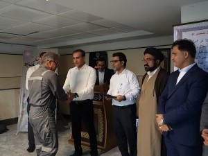 همزمان با هفته دفاع مقدس آیین تجلیل از ایثارگران پتروشیمی مروارید برگزار شد