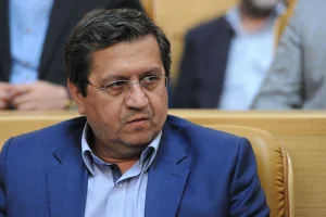 وزیر امور اقتصاد و دارایی:برای رشد اقتصادی منتظر افزایش قیمت نفت نباشیم