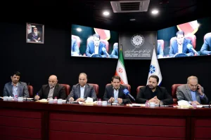 معاون وزیر نفت و مدیرعامل شرکت ملی صنایع پتروشیمی تاکید کرد: حمایت NPC از حضور سرمایه گذاران بخش خصوصی در صنعت پتروشیمی
