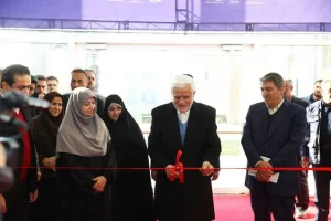 استقبال بازدیدکنندگان از غرفه هلدینگ تاپیکو در اولین روز آغاز به کار نمایشگاه بین‌المللی محیط ‌زیست تهران