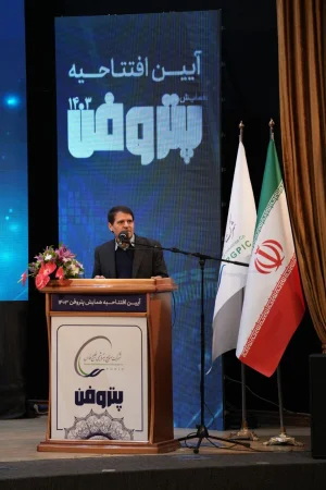 عباس‌زاده در آیین افتتاحیه رویداد پتروفن ۱۴۰۳:  نوآوری و اقتصاد دانش‌بنیان، کلید موفقیت صنعت پتروشیمی در آینده است  نوآوری در صنعت میان‌سال شده پتروشیمی،  یک الزام است  ۲۰ طرح زنجیره ارزش در اختیار شرکت‌های دانش‌بنیان و سرمایه‌گذاران قرار می‌گیرد