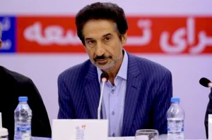  دبیرکل انجمن کارفرمایی صنعت پتروشیمی گفت: هم اکنون گاز ۱۲ پتروشیمی قطع است