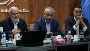 استاندار خوزستان در بازدید از پتروشیمی بندر امام: از برنامه های توسعه ای شرکت حمایت می کنیم / تمجید استاندار از اقدامات شرکت