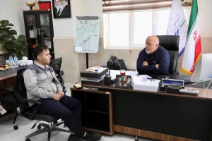 شنیدن صدای کارگران؛   دیدار مدیرعامل شرکت پالایش گاز هویزه خلیج‌فارس با نماینده کارگران برای بررسی مطالبات صنفی